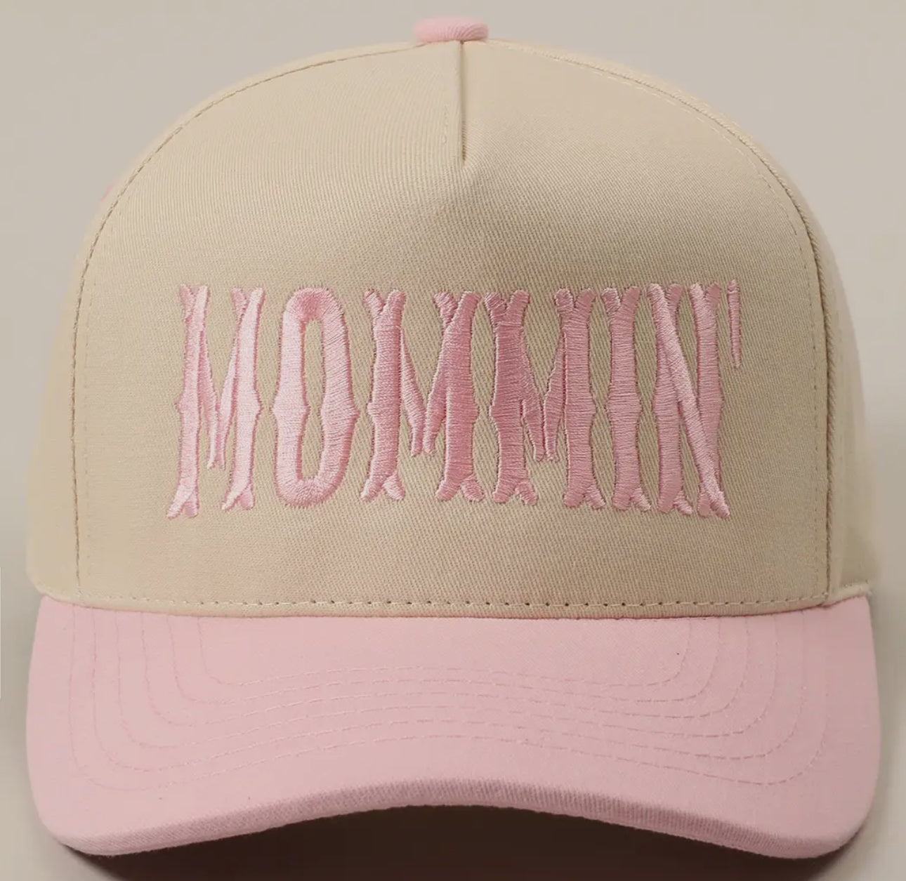 Mommin' Letter Embroidery Two-Tone
Trucker Hat