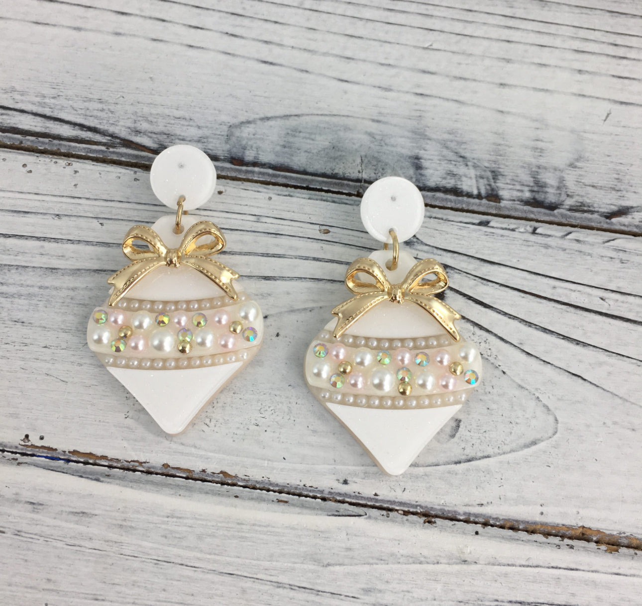 Glitter/Pearl Christmas Ornament- Earrings