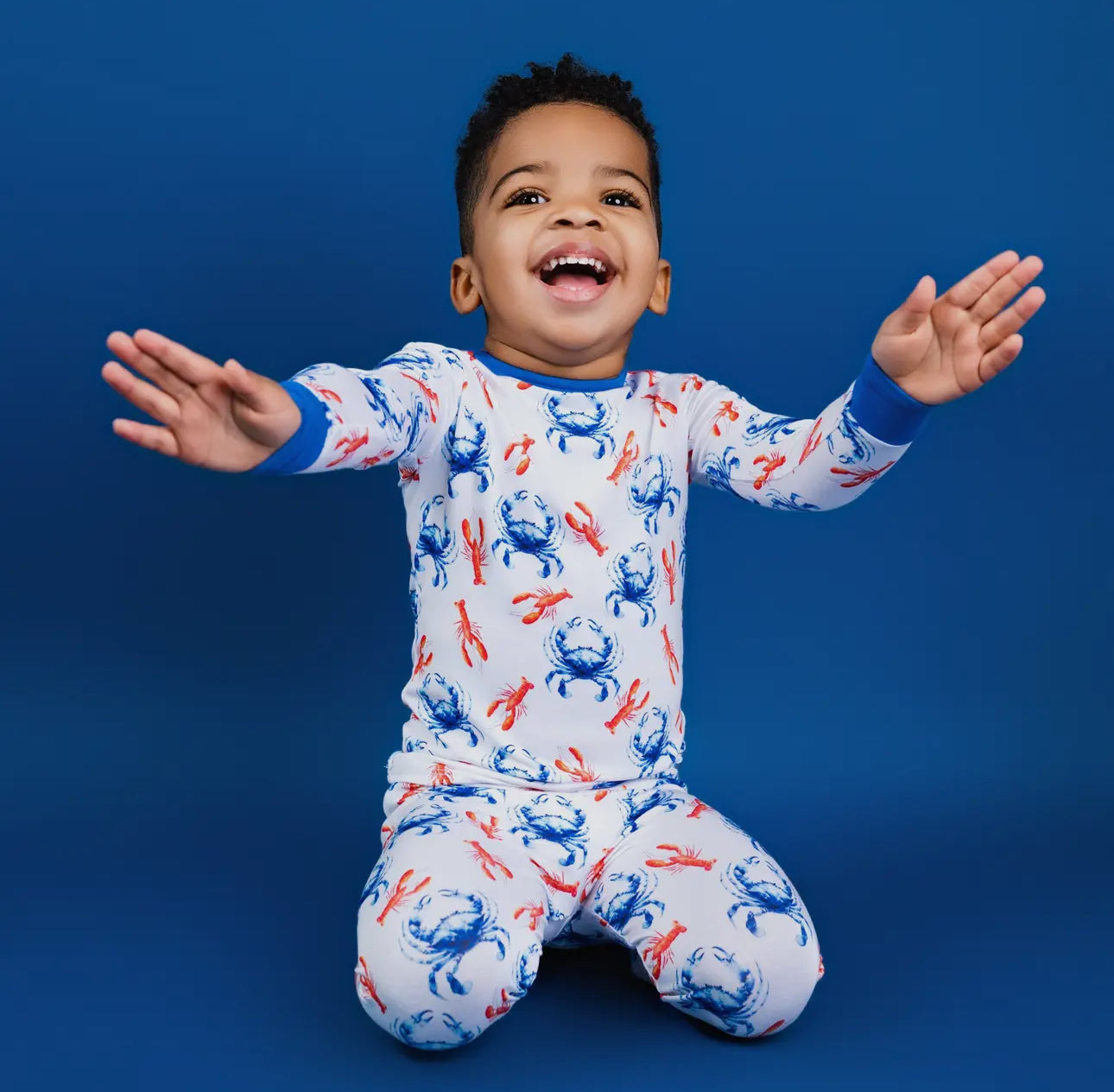 Crawfish and Crab Bamboo Two-Piece
Long Set