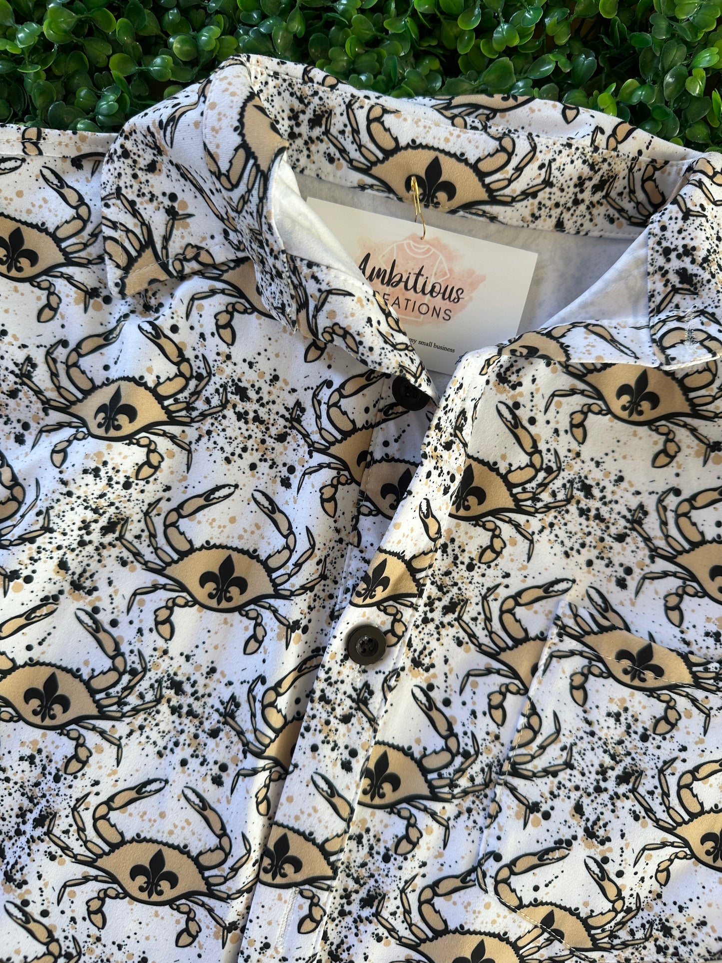 Men’s Crab/Saints Button Up