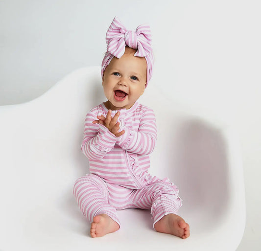 Lana Pink Ribbed Ruffle Zip Bamboo Baby
Two Way Zipper