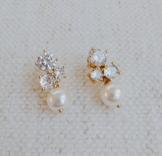 Golden Sparkle Pearl Drop Earrings