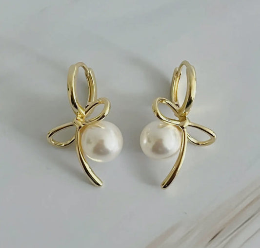 Bowed with Pearl Drop Earrings