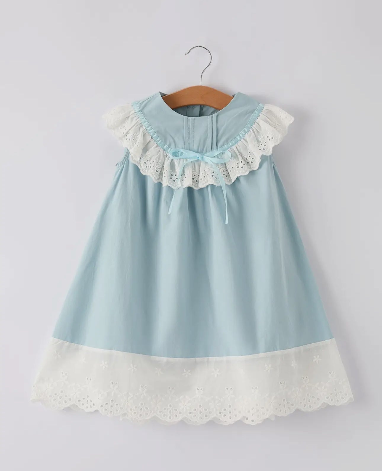 Light Blue Ruffled Bow
Girls Dress