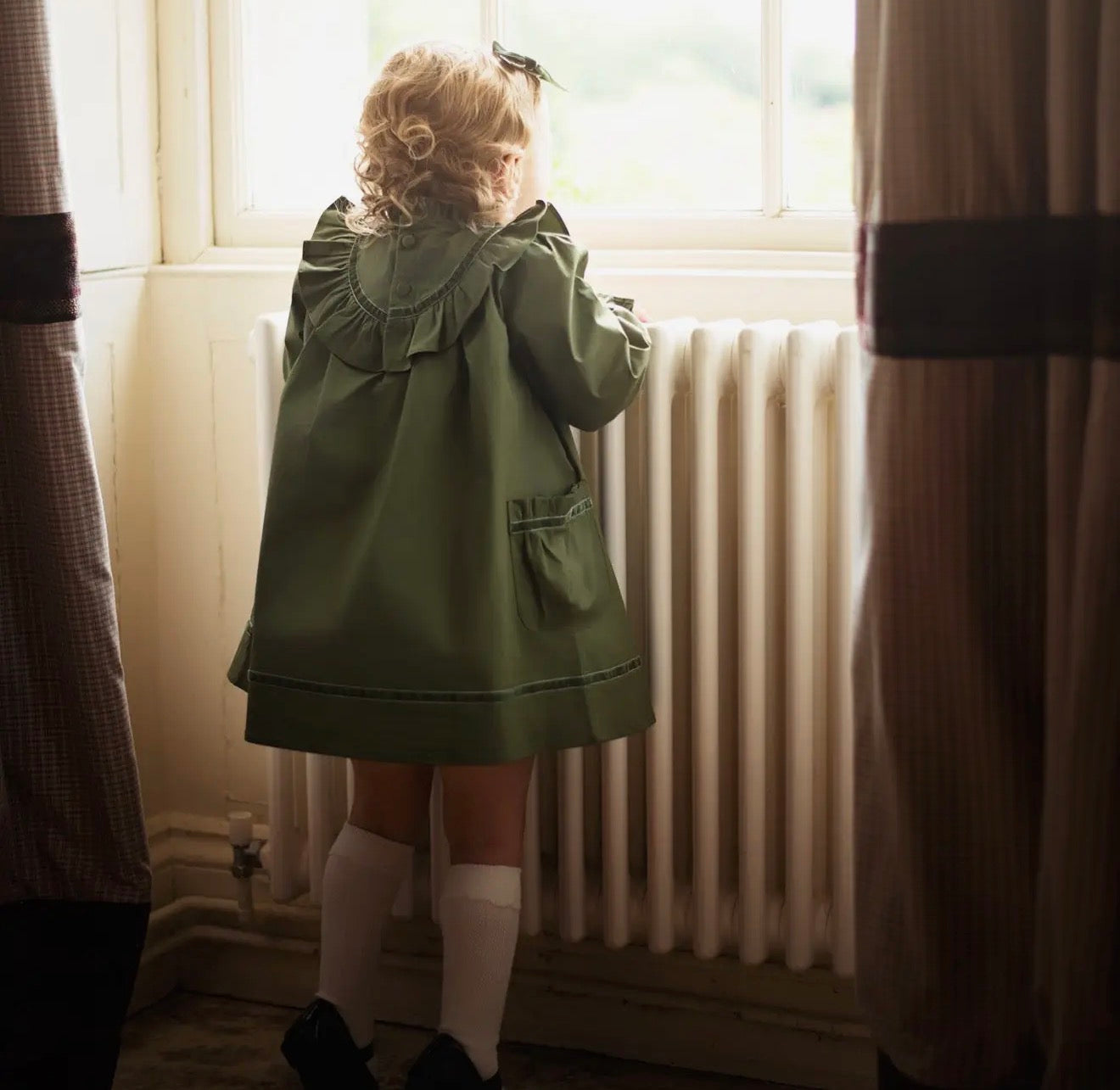 Noelle Dress - Mistletoe