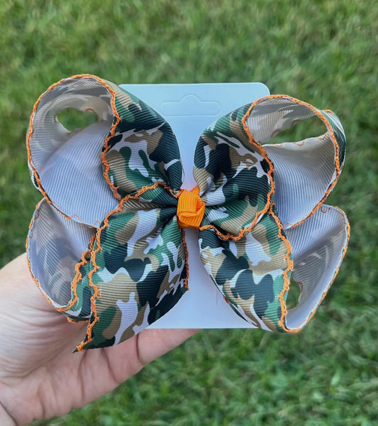“Camouflage Cutie”- Hair Bow